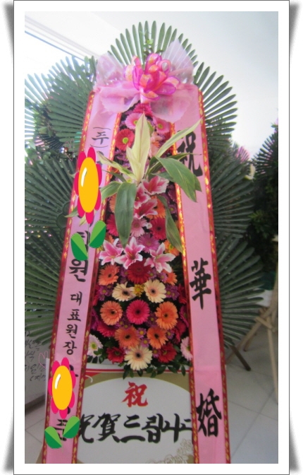 λ 븲Ȧ  ۻԴϴ.